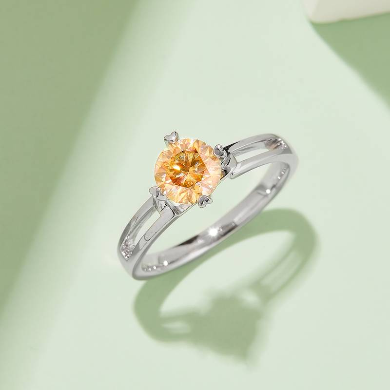 直臂简约扭花S925银镀白金MoissaniteWomen's Ring1ctD级